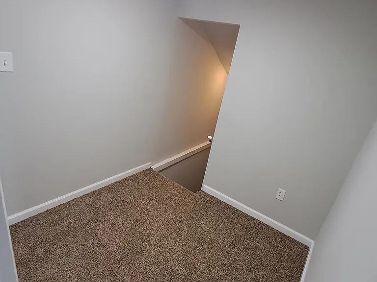 33 Mill St #1 — Photo 12