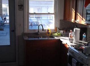 1232 Waukegan Rd #A, Glenview, IL 60025