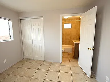 1135 E 8th St #2 — Photo 2
