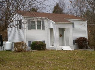 1270 N 13th St, Wytheville, VA 24382