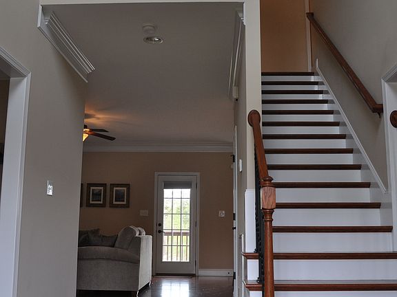 3rd image of 3014 Cambridge Shores Ln