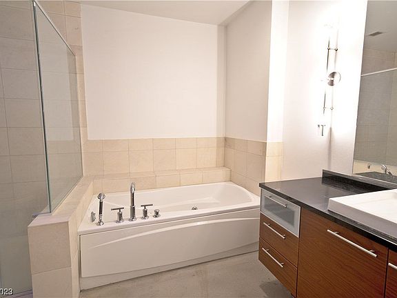 5th image of 900 Las Vegas Blvd S Unit 710