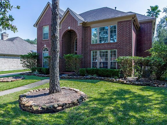 2nd image of 1901 Hidden Cove Ct