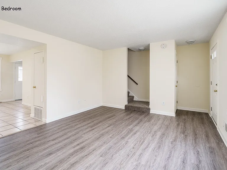 Hathaway Farms Townhomes at Northampton — Photo 27