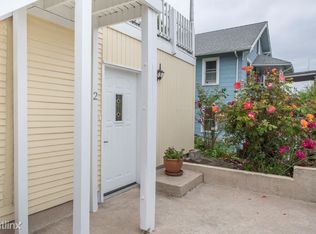 3837 17th Ave SW, Seattle, WA 98106