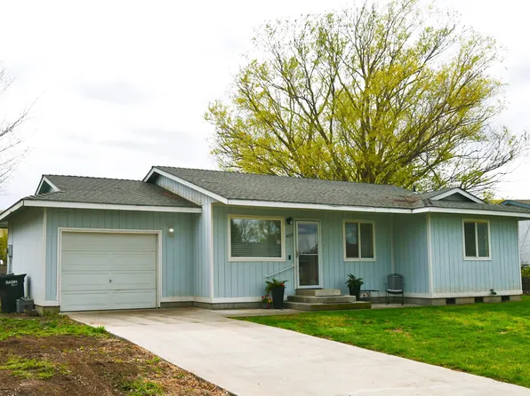 405 Belle Ave, Benton City, WA 99320