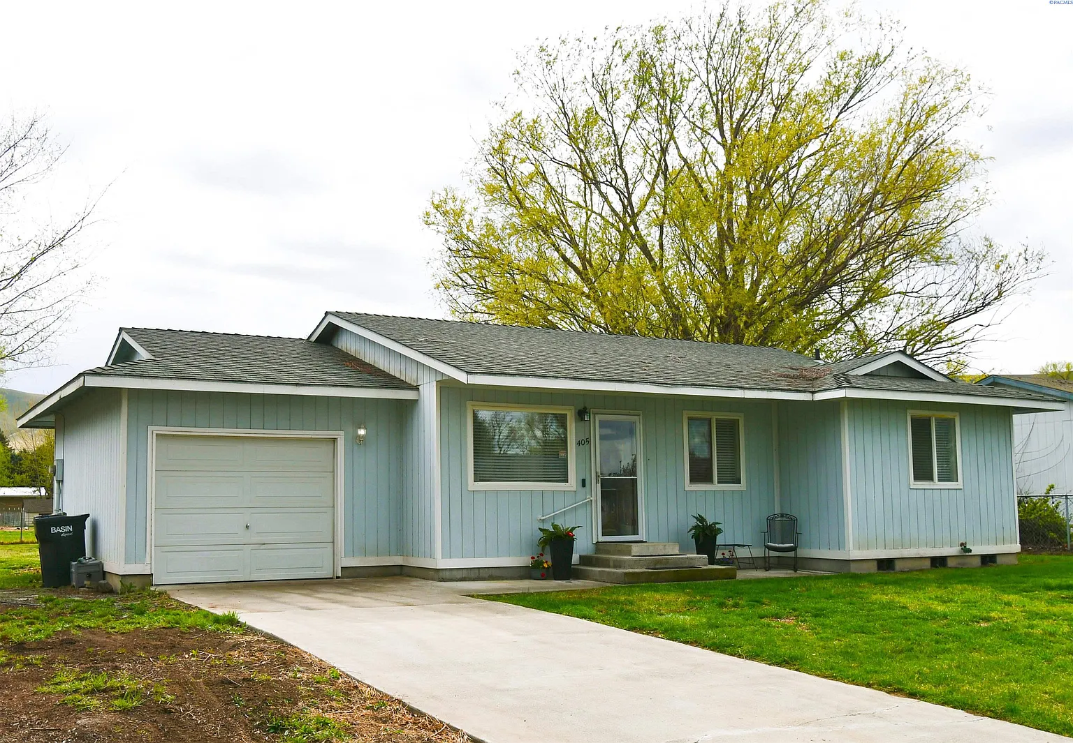 405 Belle Ave photo 1