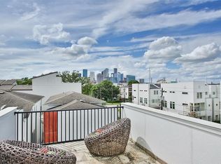 2760 Clay St, Houston, TX 77003