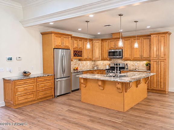5th image of 113 Bridgeway Dr