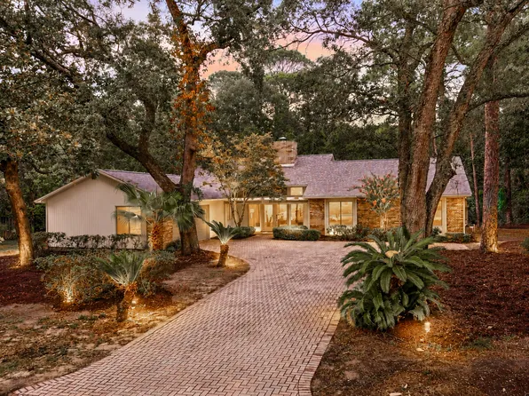 1307 Windward Cir, Niceville, FL 32578
