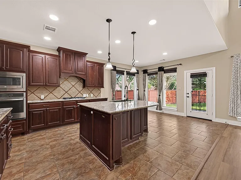 16803 Tabasso Ct — Photo 25