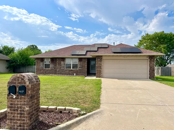 3015 E Morris Street, Republic, MO 65738