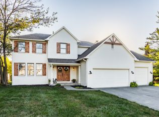 11593 Larkspur Ln, Carmel, IN 46032