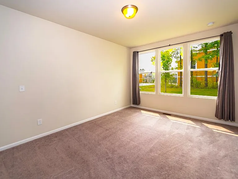 2801 Dillon Dr — Photo 51