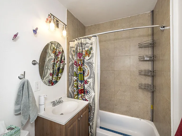 3440 Oak Knoll Blvd #2 — Photo 11