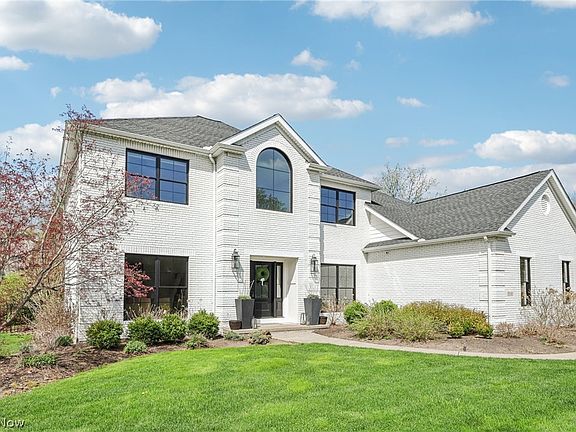 2nd image of 3108 Royal Oak Ct