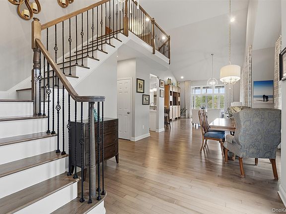 4th image of 2 Avondale Lane