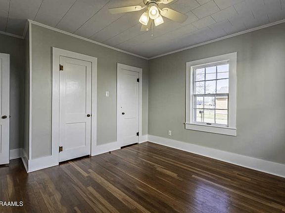 5th image of 119 Thelma Dr