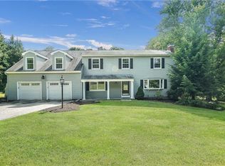 8 Linda Ln, Bethel, CT 06801
