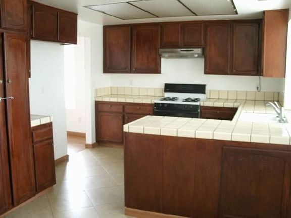 3rd image of 10908 Canyon Hill Ln