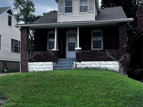7025 Woodrow Ave, Saint Louis, MO 63121