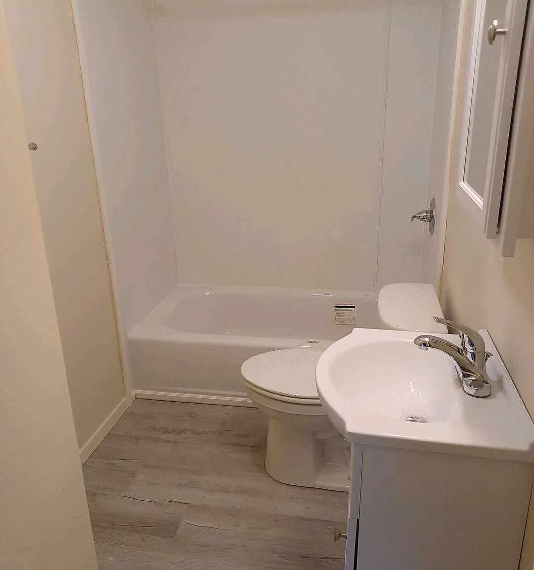 1403 Lincoln Avenue - 1 — Photo 4
