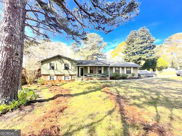 3533 Charlotte Dr, Rex, GA 30273