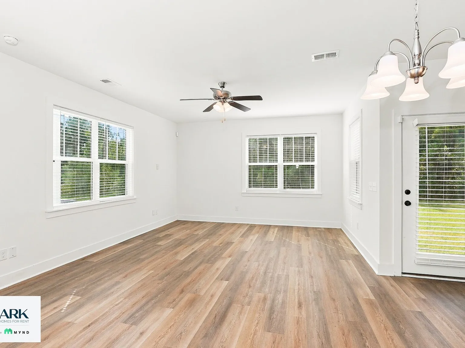 3 bed, 2.0 bath, 2025 sqft, $2,045 — Photo 4