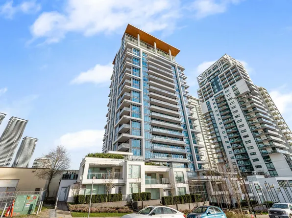 2288 Alpha Ave #1106, Burnaby, BC V5C 0L9