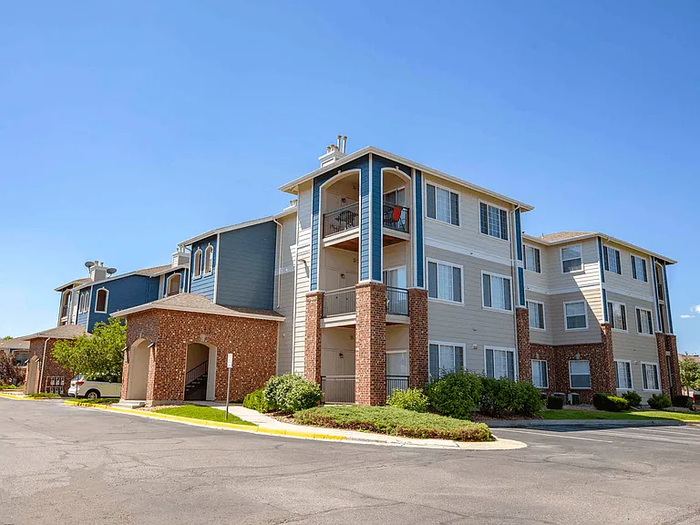 Ranchstone Apartment Homes — Photo 11