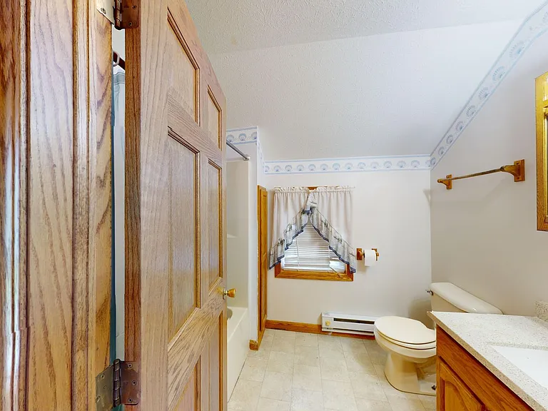 7635 State Route 13 N — Photo 14