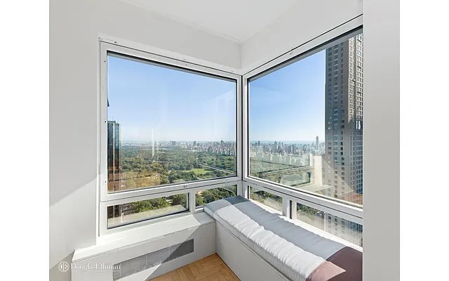 Rented by Douglas Elliman | media 5