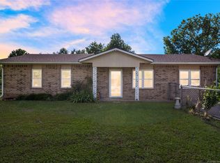 516 Scenic Ln, Skiatook, OK 74070