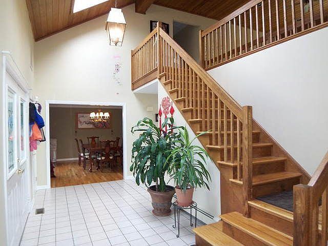 2nd image of 5 Colonel Thomas Ln
