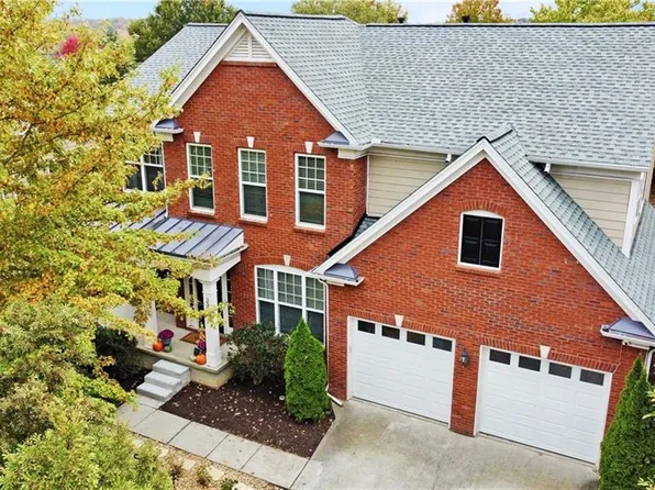 230 Glenwood Dr, Holly Springs, GA 30115