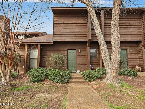 829 Planters Point Dr, Canton, MS 39046