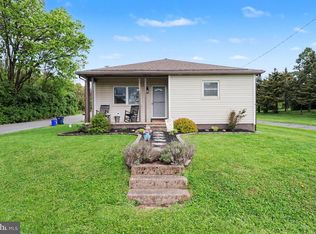 174 Hollywood Dr, Middletown, PA 17057