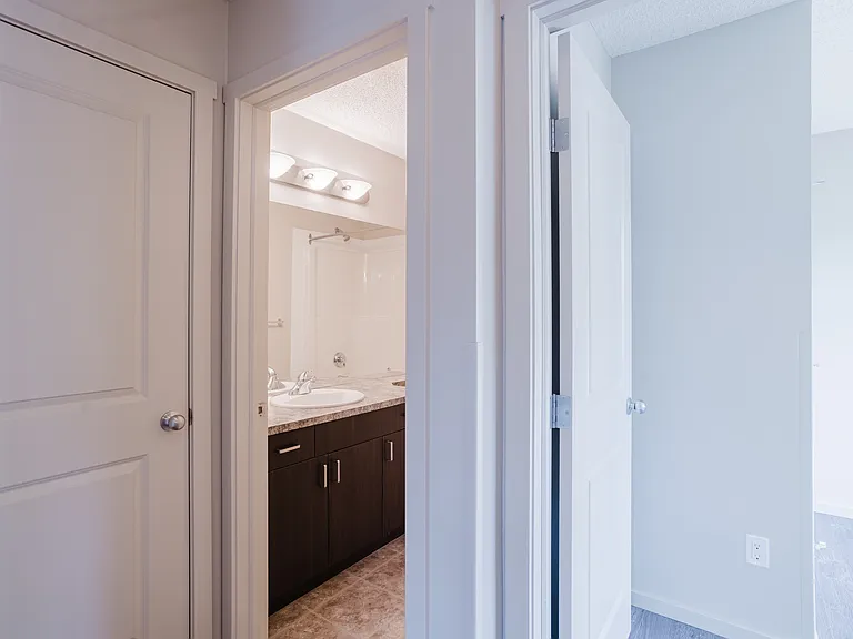 6207 120 Ave NW (20)_05312026