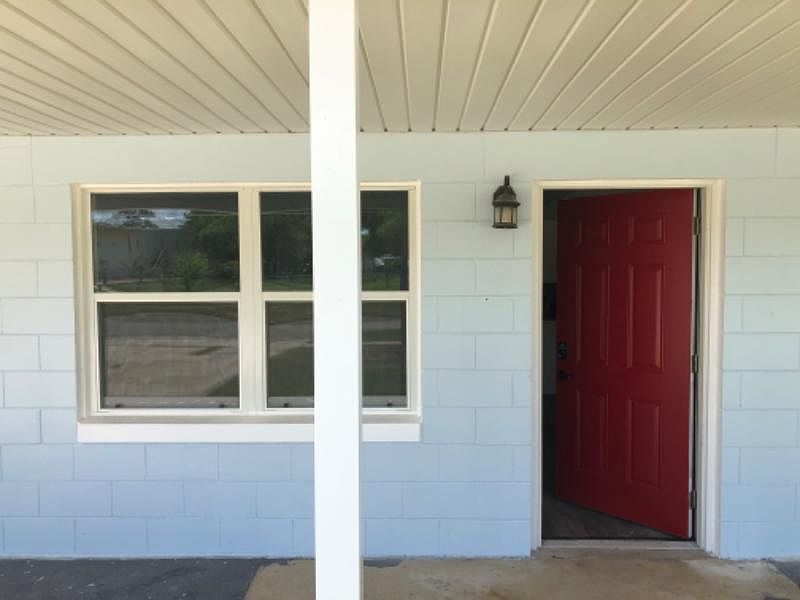 1st image of 614 5th St