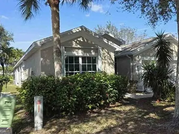 8904 Cedar Hollow Dr, Fort Myers, FL 33912