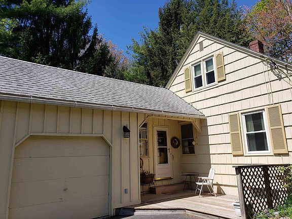 2nd image of 414 Girard Ave