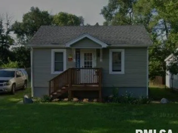 523 Edmund St, East Peoria, IL 61611