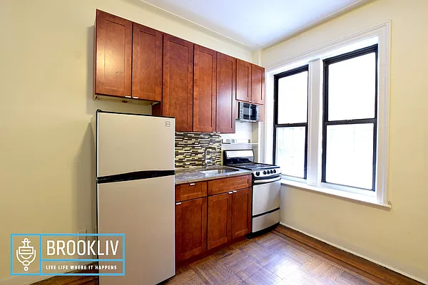 Rented by null | media 1