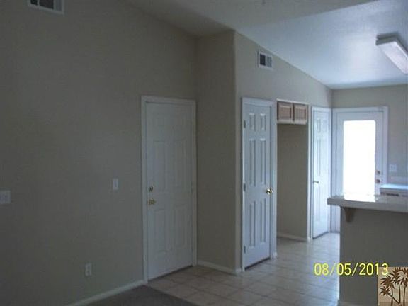 4th image of 53200 Avenida Herrera