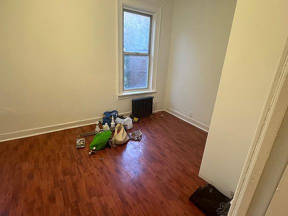 5th image of 932 E 217th St #2