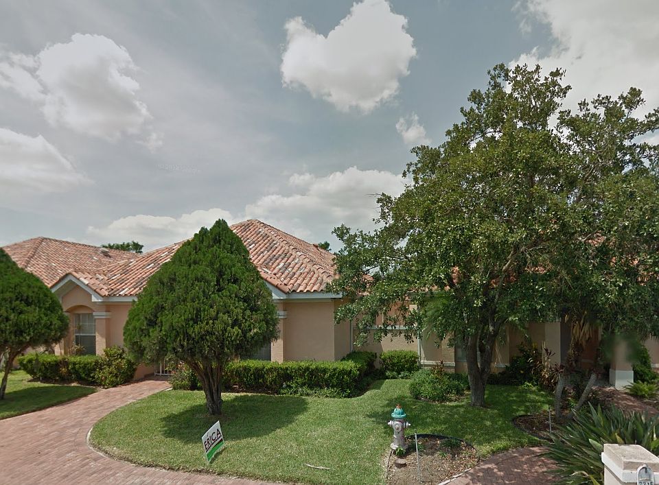 1st image of 217 E Yucca Ave