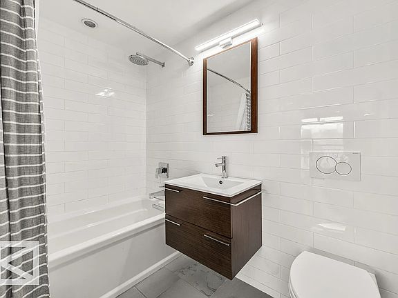 5th image of 764 Metropolitan Ave #1A