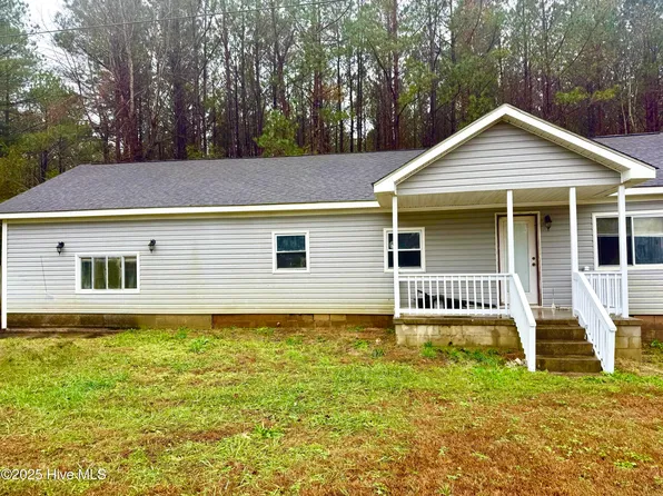 2789 Medoc Mountain Road, Enfield, NC 27823