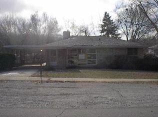 8307 Maple Ave, Gary, IN 46403