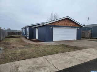 385 N 8th St, Monroe, OR 97456